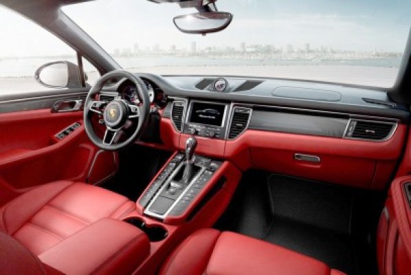 Porsche Macan, lansat în România